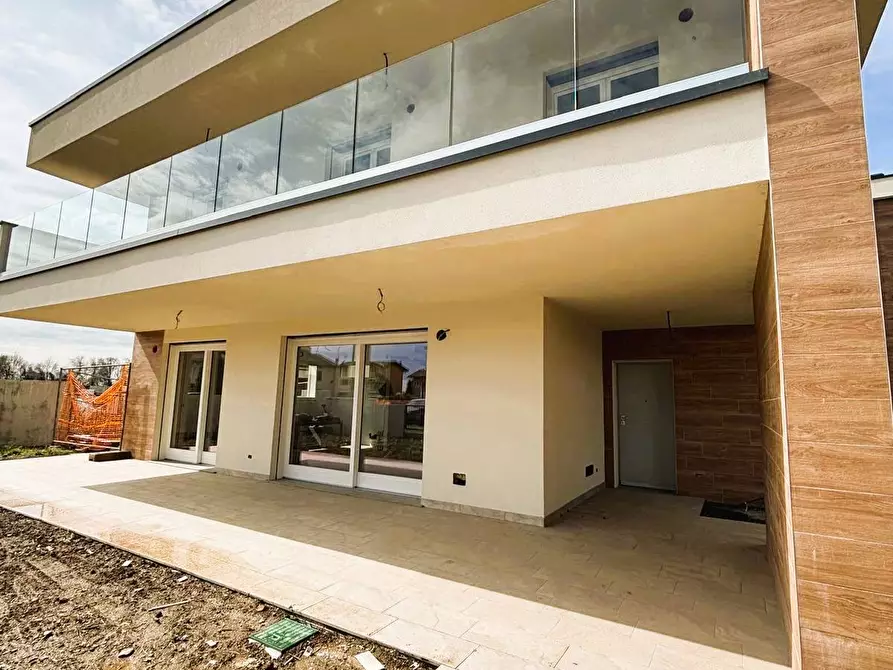 Immagine 33 di Villa in vendita  in Via Mazzini 10 a Treviolo