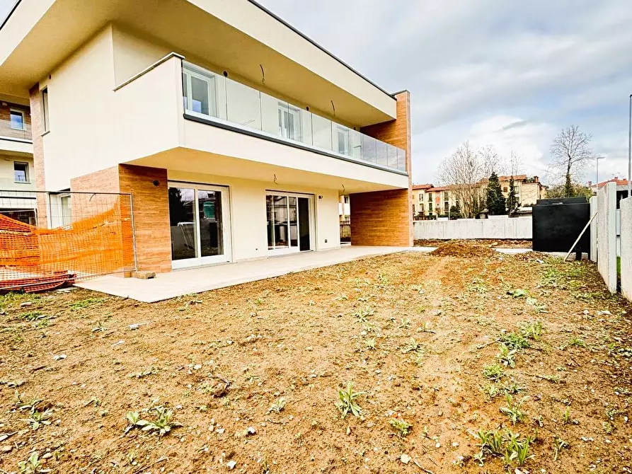 Immagine 34 di Villa in vendita  in Via Mazzini 10 a Treviolo