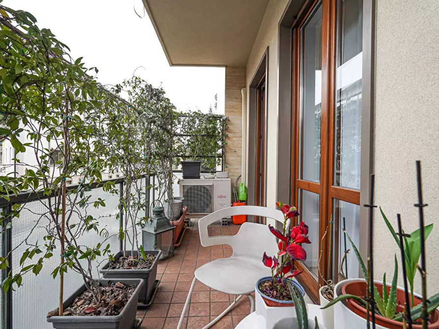 Immagine 3 di Appartamento in vendita  in Via Mazzini 16 a Bergamo