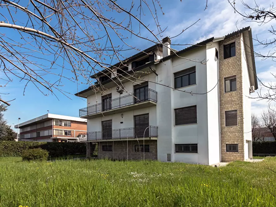 Immagine 3 di Casa semindipendente in vendita  in via Provinciale 581 a Urgnano