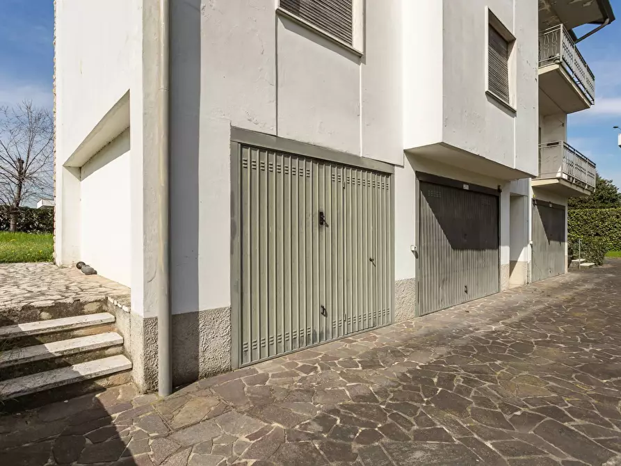 Immagine 5 di Casa semindipendente in vendita  in via Provinciale 581 a Urgnano