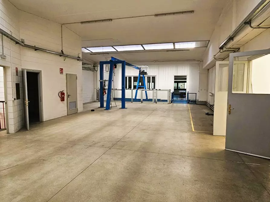 Immagine 9 di Capannone industriale in vendita  in Via A. Ponti 12 a Bergamo