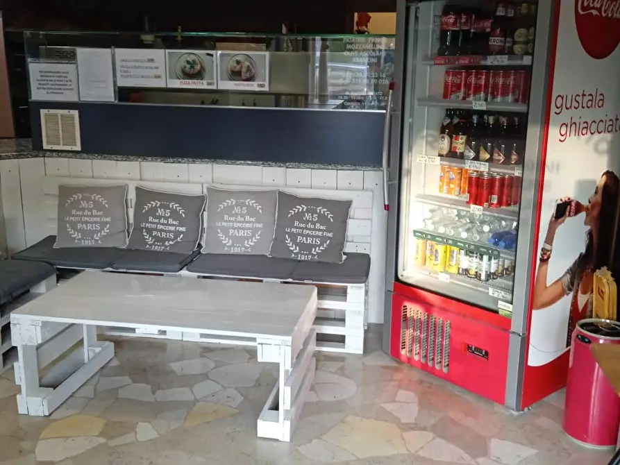 Immagine 5 di Attività commerciale in vendita  in via Circonvallazione 32 a Cornate D'adda