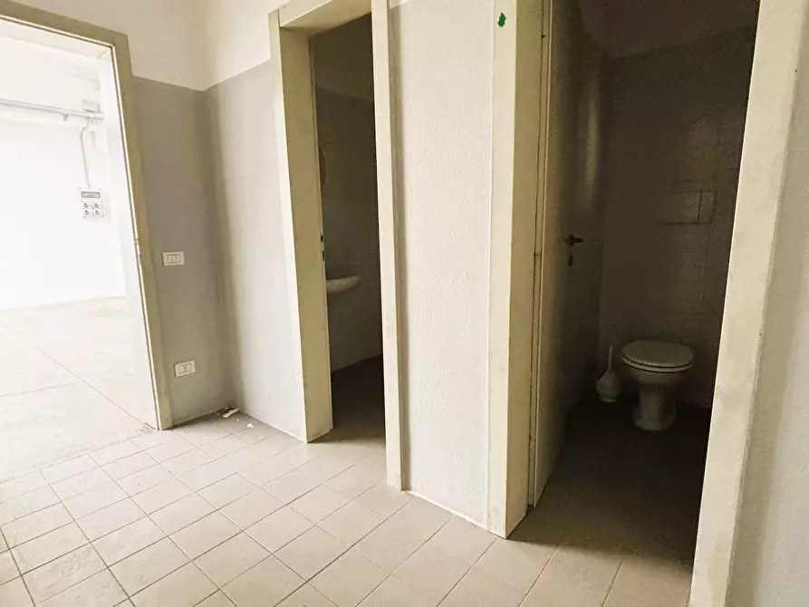 Immagine 26 di Capannone industriale in vendita  in Via A. Ponti 12 a Bergamo