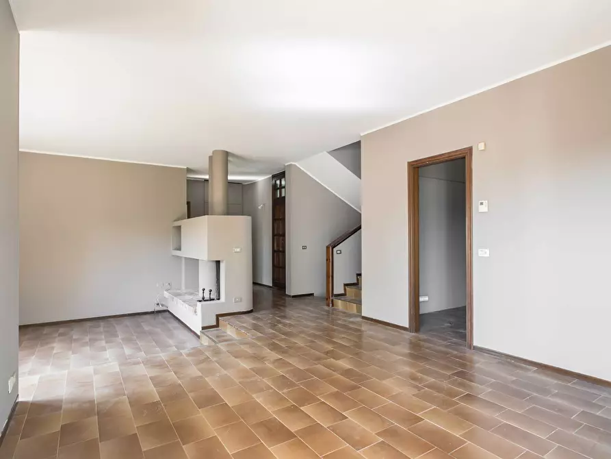 Immagine 15 di Villa in vendita  in via Zavaritt 200 a Gorle