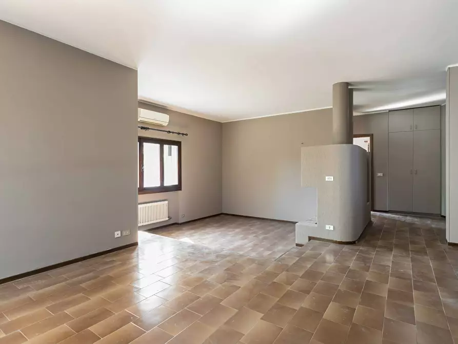 Immagine 16 di Villa in vendita  in via Zavaritt 200 a Gorle