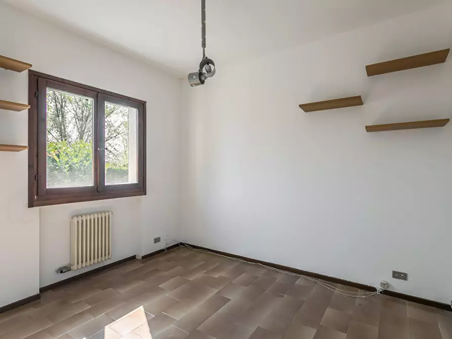 Immagine 20 di Villa in vendita  in via Zavaritt 200 a Gorle