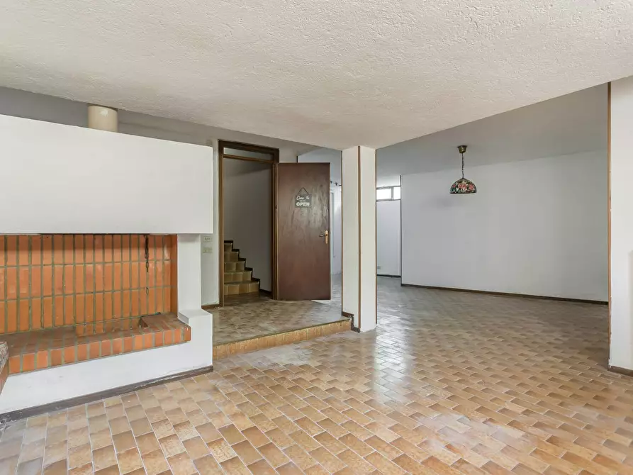 Immagine 38 di Villa in vendita  in via Zavaritt 200 a Gorle