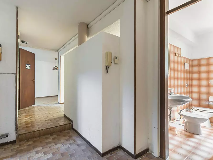 Immagine 40 di Villa in vendita  in via Zavaritt 200 a Gorle