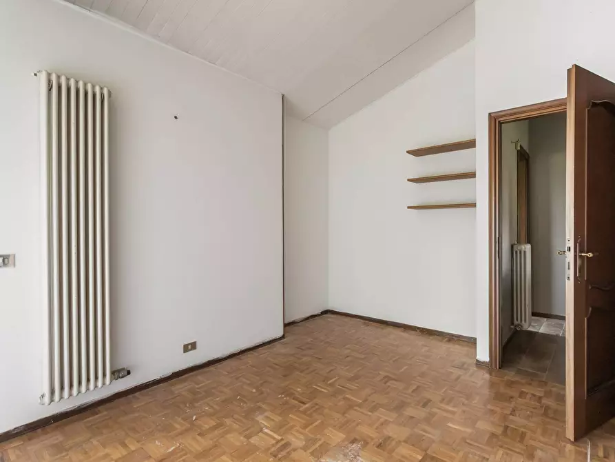 Immagine 28 di Villa in vendita  in via Zavaritt 200 a Gorle