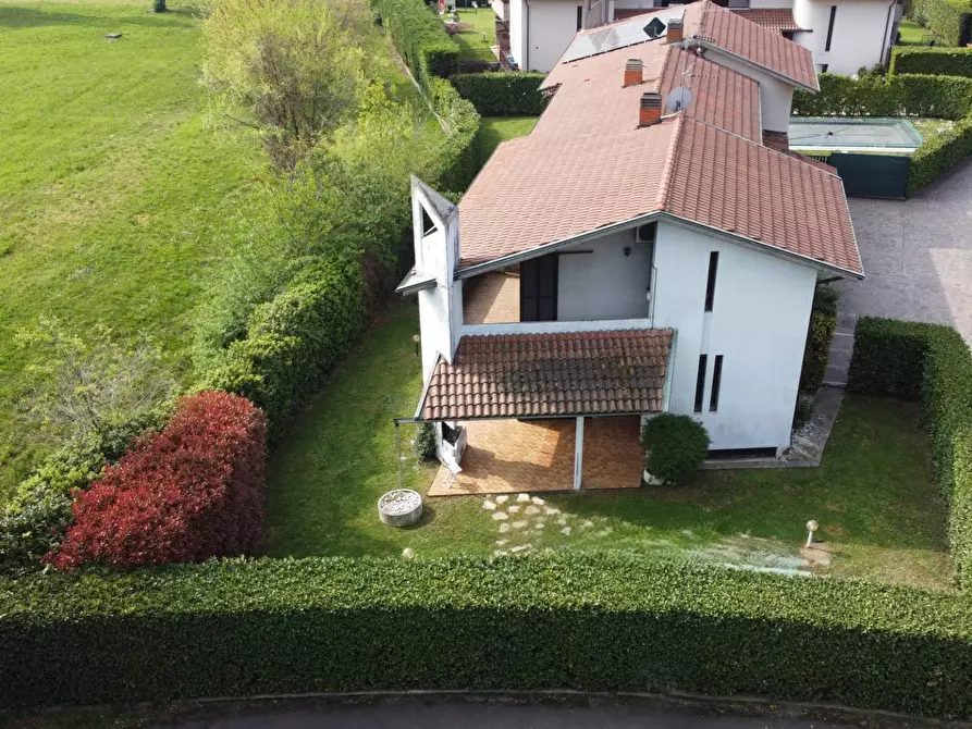 Immagine 48 di Villa in vendita  in via Zavaritt 200 a Gorle