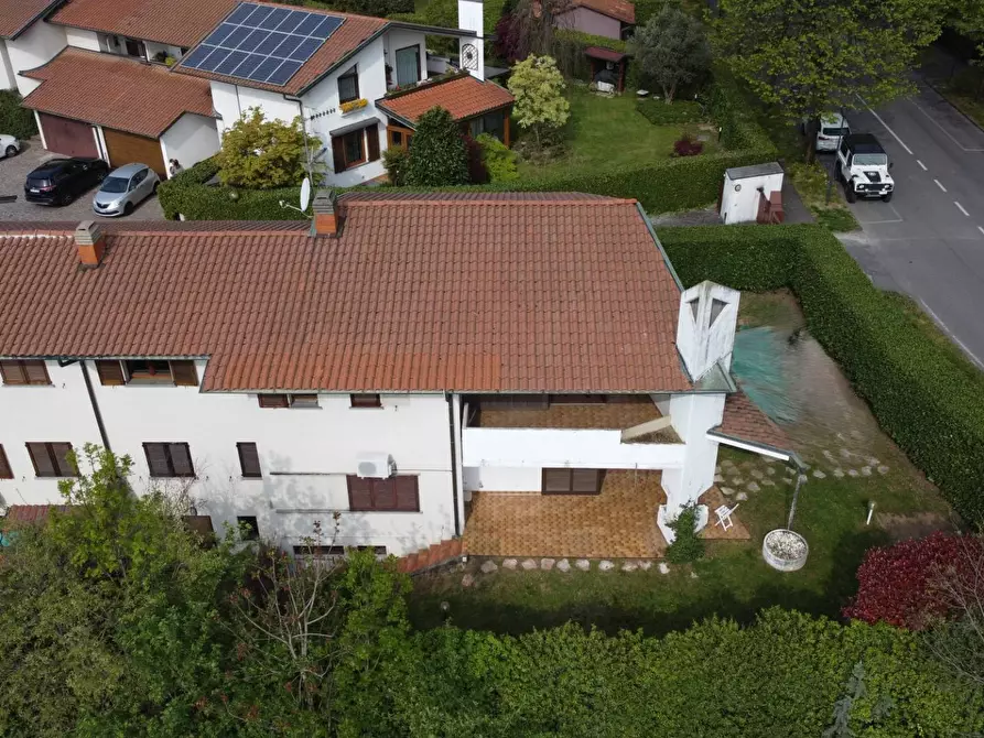 Immagine 50 di Villa in vendita  in via Zavaritt 200 a Gorle