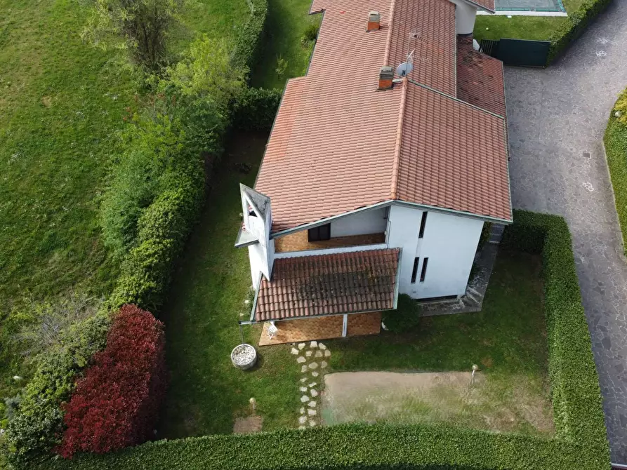 Immagine 51 di Villa in vendita  in via Zavaritt 200 a Gorle