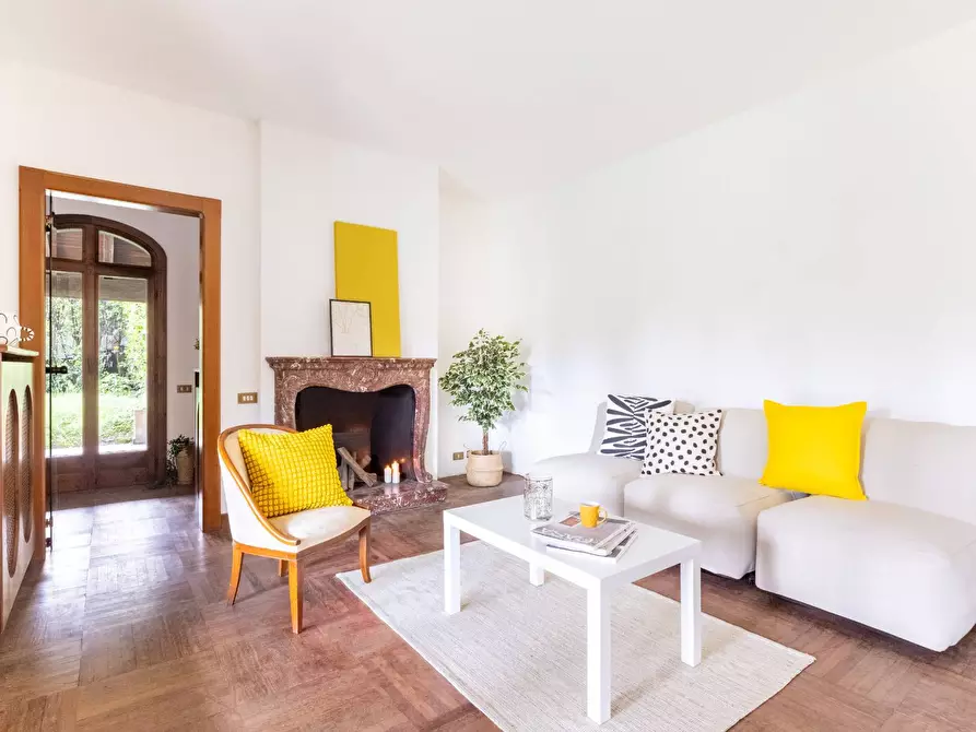 Immagine 2 di Villa in vendita  in via Don Egidio Gambirasi 1 a Grezzago