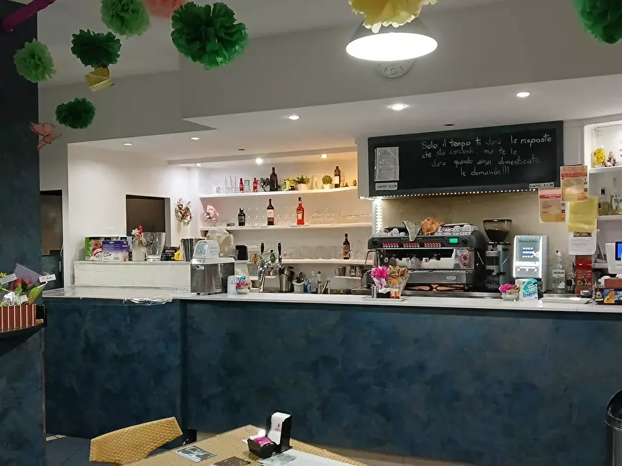 Immagine 2 di Bar / Ristorante in vendita  in via spluga 69 a Olginate