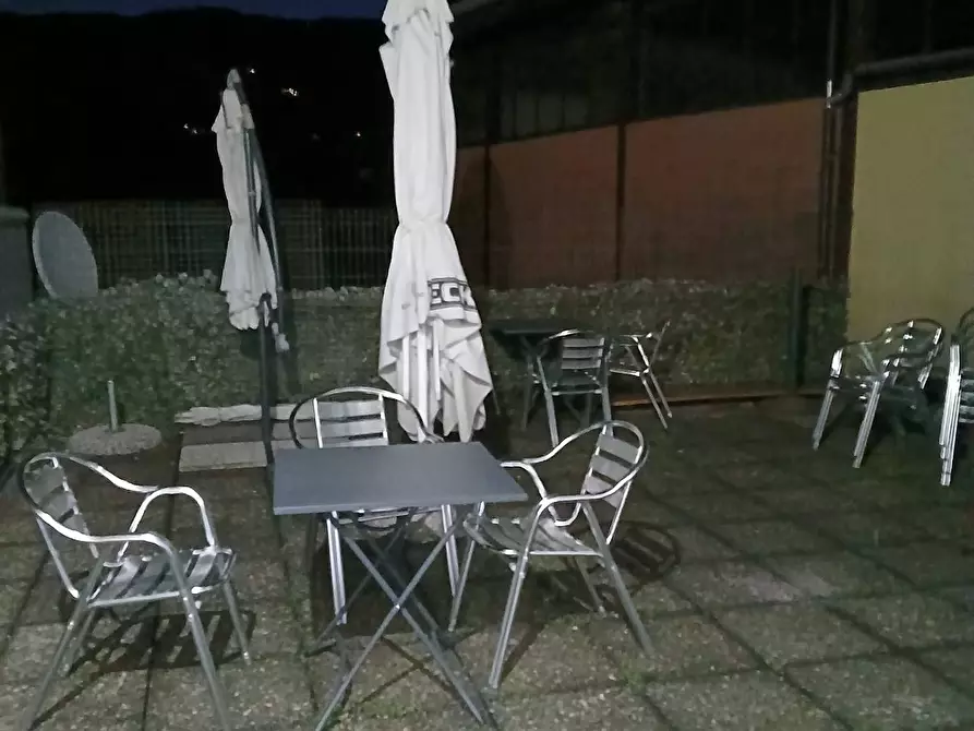 Immagine 11 di Bar / Ristorante in vendita  in via spluga 69 a Olginate