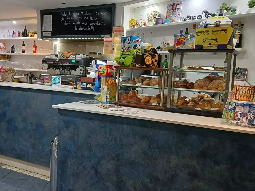 Immagine 12 di Bar / Ristorante in vendita  in via spluga 69 a Olginate