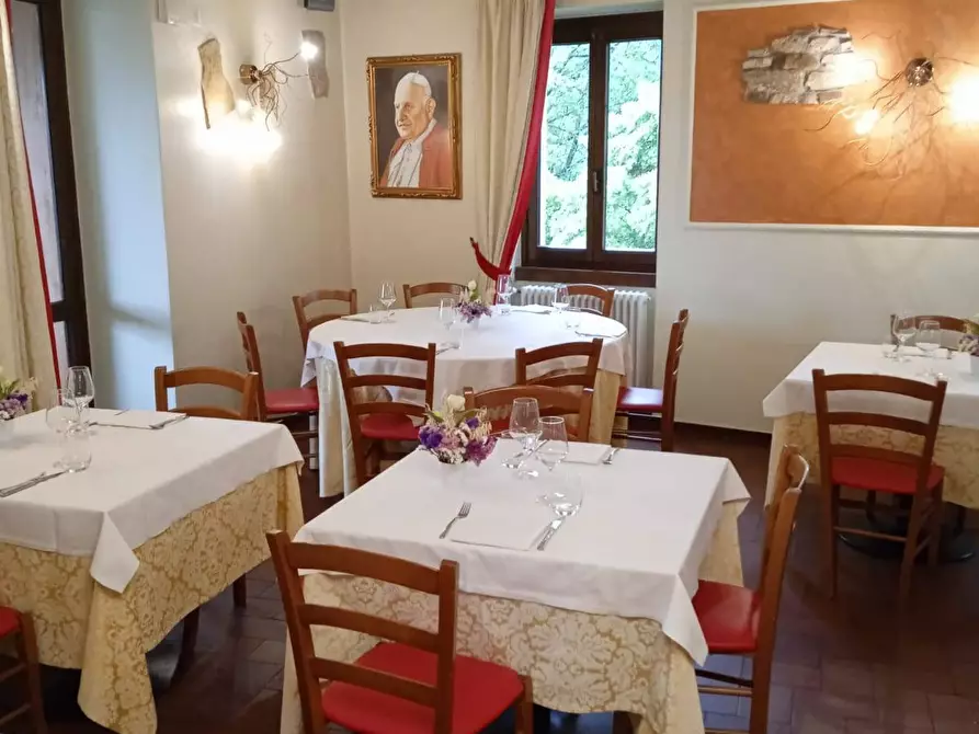 Immagine 5 di Attività commerciale in vendita  in Via Ca Maitino 29 a Sotto Il Monte Giovanni Xxiii