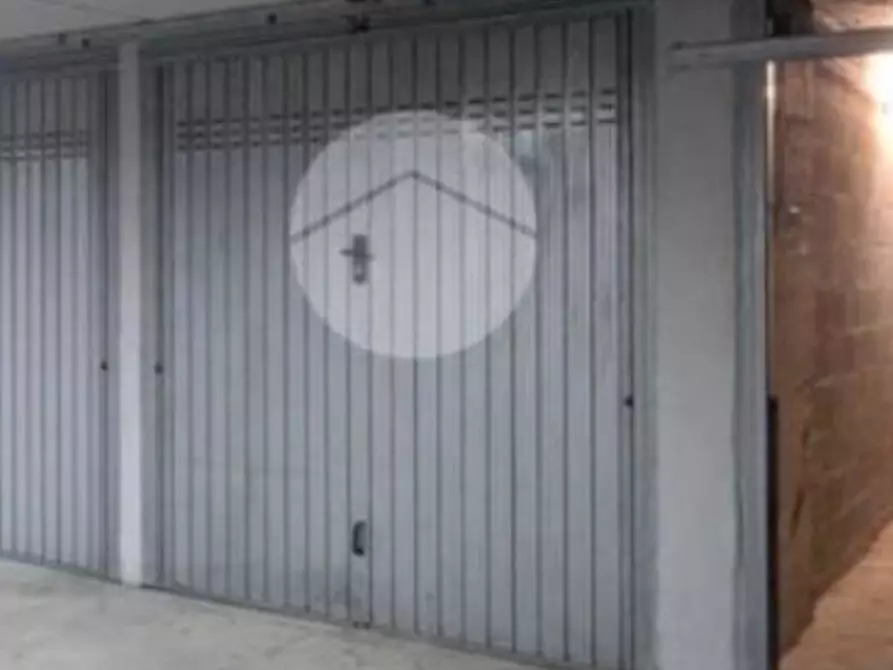 Immagine 4 di Box auto in vendita  in via don gotti 23 a Almenno San Bartolomeo