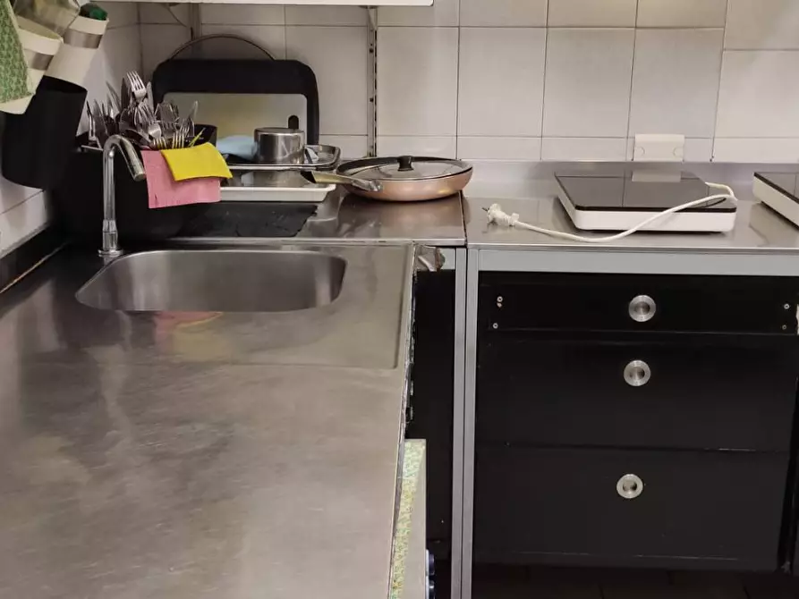 Immagine 11 di Bar / Ristorante in vendita  in via Roma 23 a Pescate