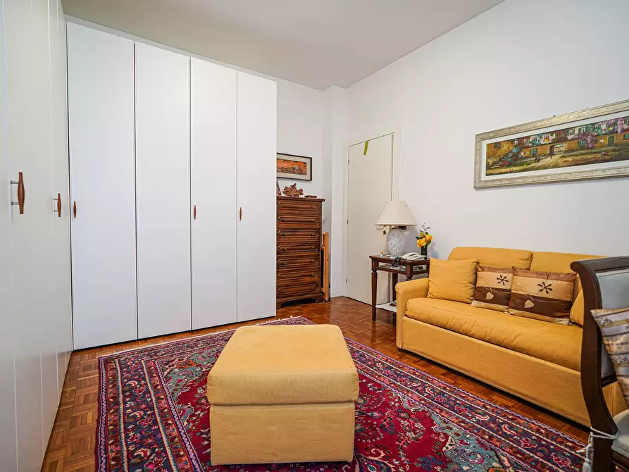 Immagine 16 di Appartamento in vendita  in via IV novembre 14 a Bergamo