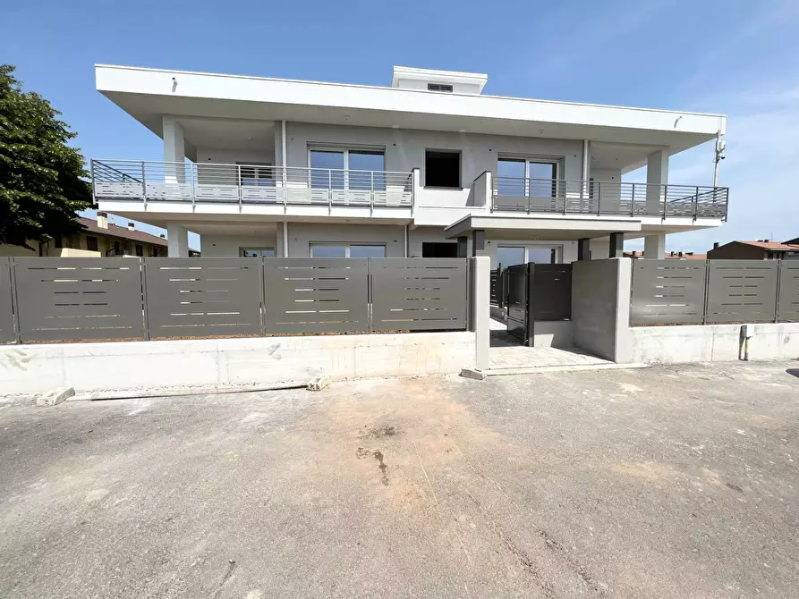 Immagine 25 di Appartamento in vendita  in Via Don Gonella 21 a Azzano San Paolo