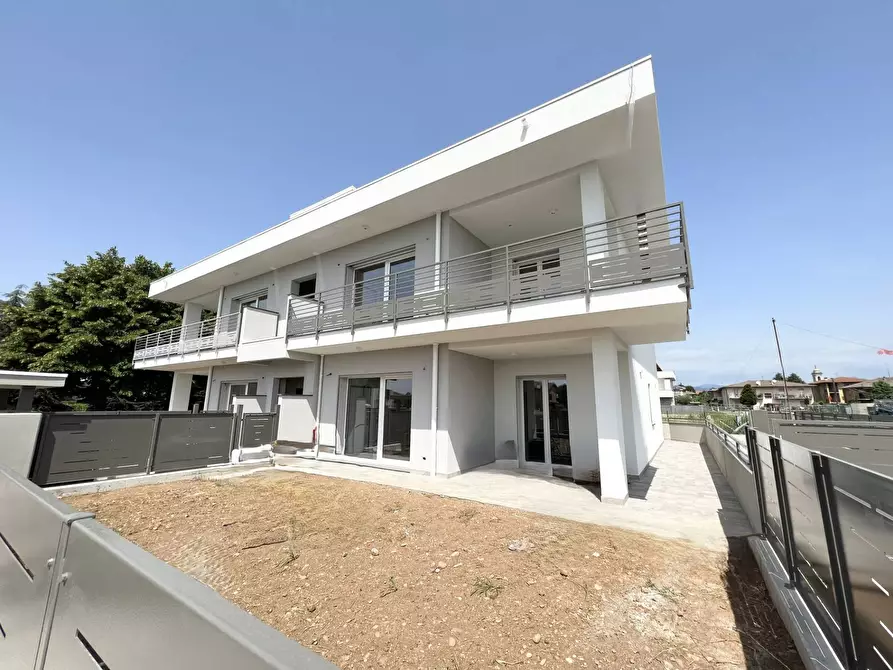 Immagine 19 di Appartamento in vendita  in Via Don Gonella 21 a Azzano San Paolo