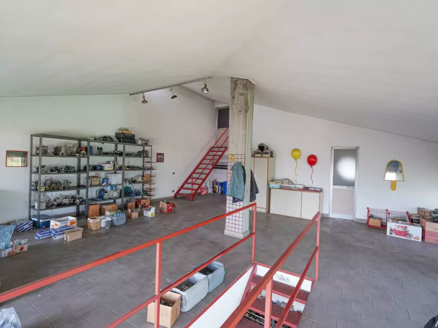 Immagine 14 di Capannone industriale in vendita  in DONIZETTI 7 a Carvico