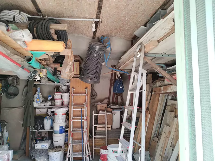 Immagine 27 di Appartamento in vendita  in VIA PIAVE 26 a Madone