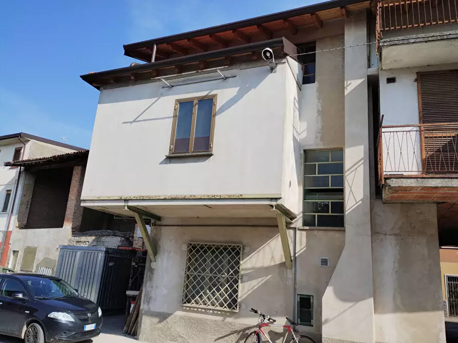 Immagine 3 di Appartamento in vendita  in VIA PIAVE 26 a Madone