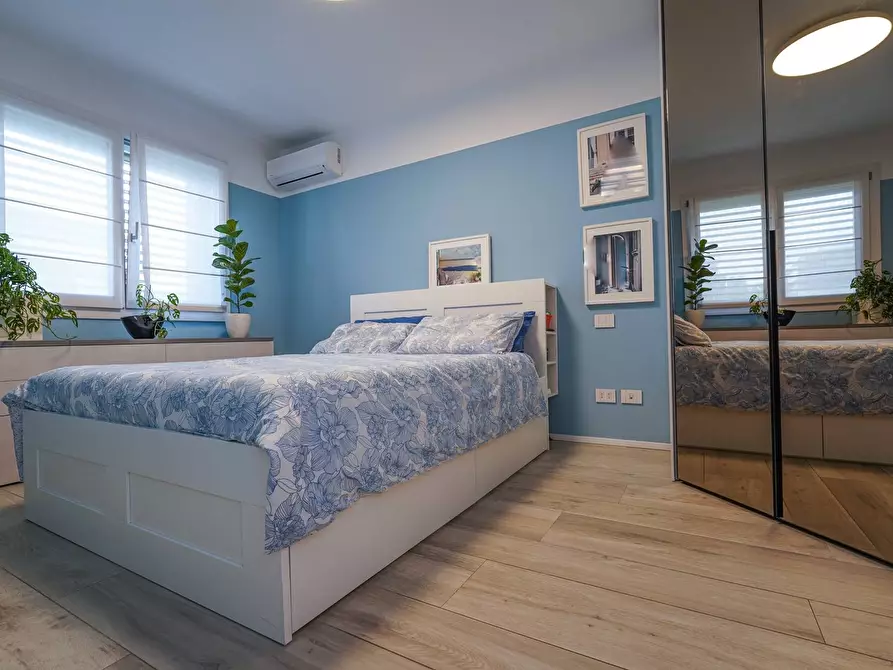 Immagine 15 di Appartamento in vendita  in Via Madonna Casulana 10 a Bergamo