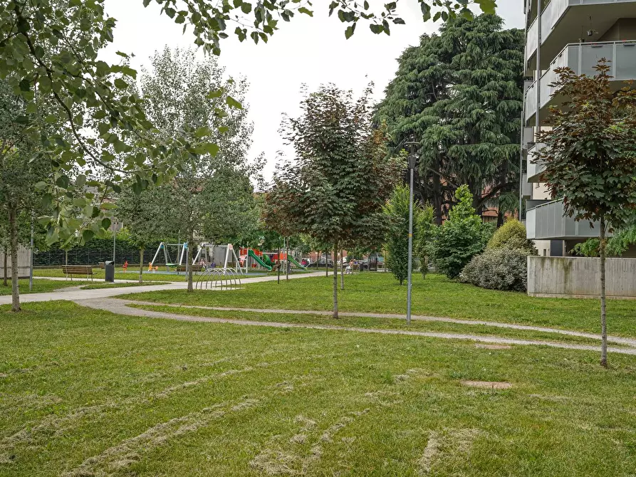 Immagine 20 di Appartamento in vendita  in Via Madonna Casulana 10 a Bergamo