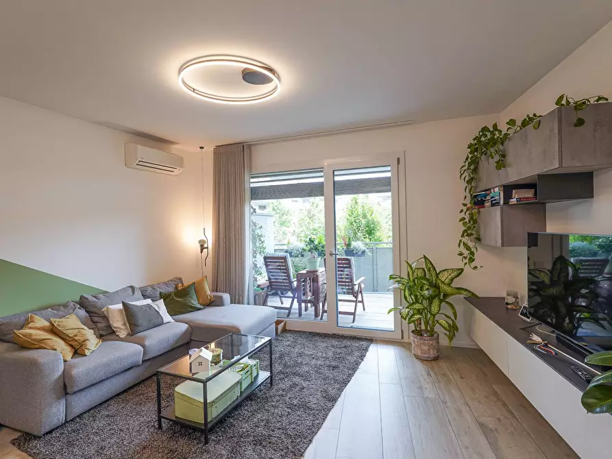 Immagine 7 di Appartamento in vendita  in Via Madonna Casulana 10 a Bergamo