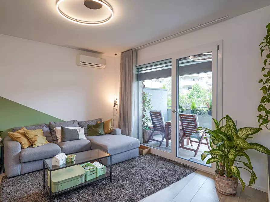 Immagine 2 di Appartamento in vendita  in Via Madonna Casulana 10 a Bergamo