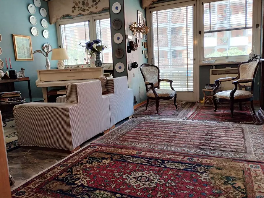 Immagine 6 di Appartamento in vendita  in Via Degli Albani a Bergamo