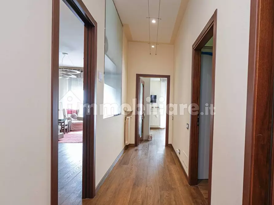 Immagine 26 di Villa in vendita  in viale giuseppe verdi a Merate