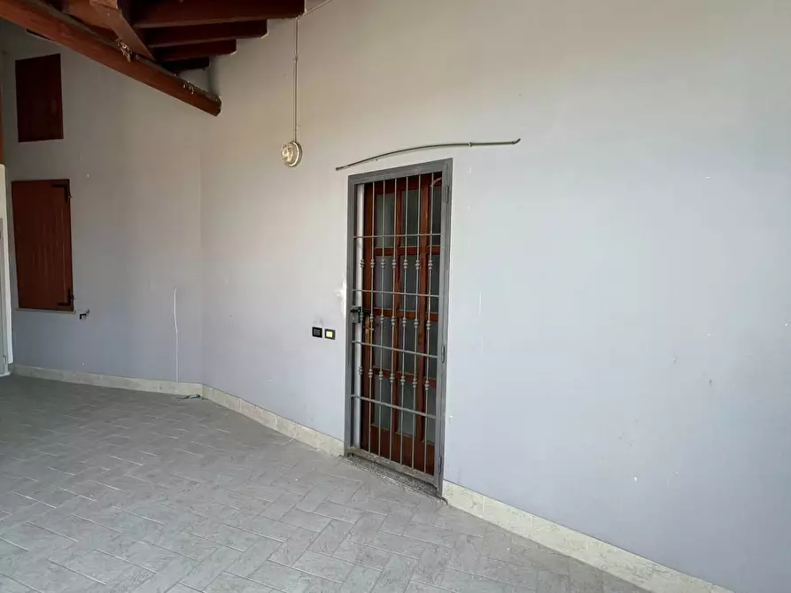 Immagine 6 di Appartamento in vendita  in PAPA GIOVANNI XXIII 74 a Madone