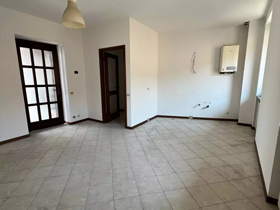 Immagine 3 di Appartamento in vendita  in PAPA GIOVANNI XXIII 74 a Madone