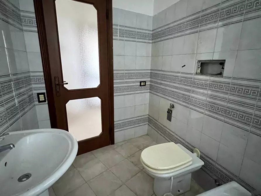 Immagine 14 di Appartamento in vendita  in PAPA GIOVANNI XXIII 74 a Madone