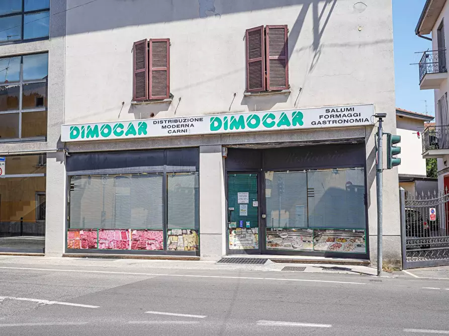 Immagine 18 di Attività commerciale in vendita  in Corso Vittorio Veneto 35 a Osio Sotto