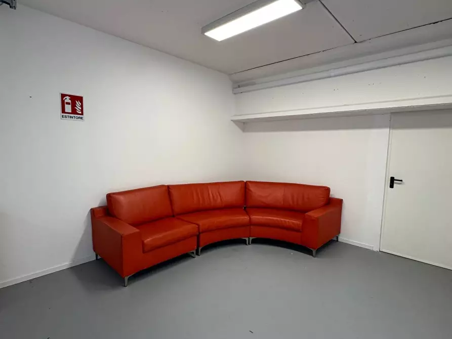 Immagine 16 di Laboratorio in affitto  in Via dell'Innovazione 17 a Treviolo