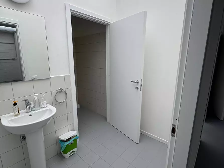 Immagine 22 di Laboratorio in affitto  in Via dell'Innovazione 17 a Treviolo