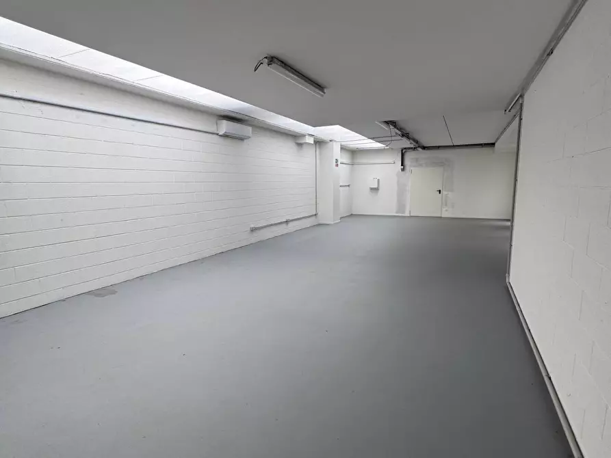 Immagine 18 di Laboratorio in affitto  in Via dell'Innovazione 17 a Treviolo