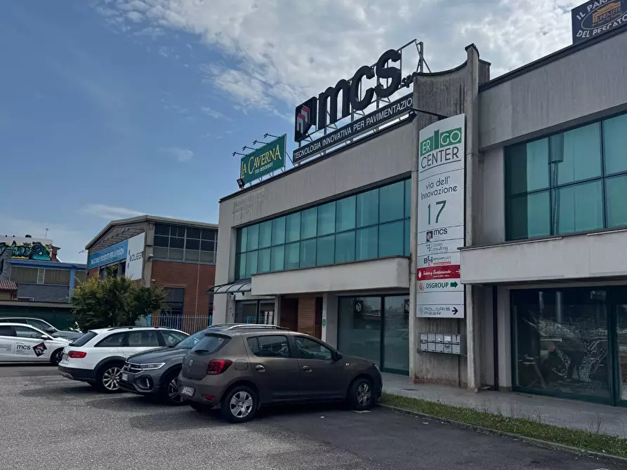 Immagine 36 di Laboratorio in affitto  in Via dell'Innovazione 17 a Treviolo