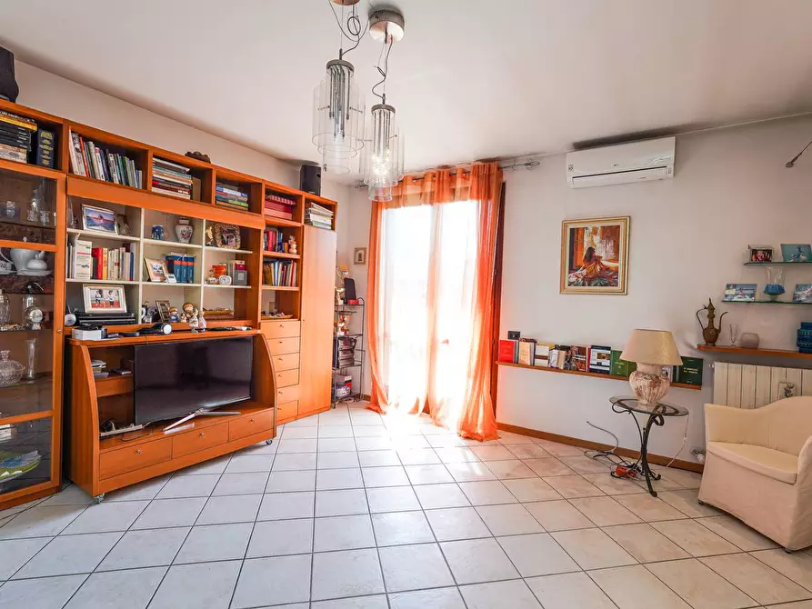 Immagine 2 di Appartamento in vendita  in via dei platani 4 a Treviolo