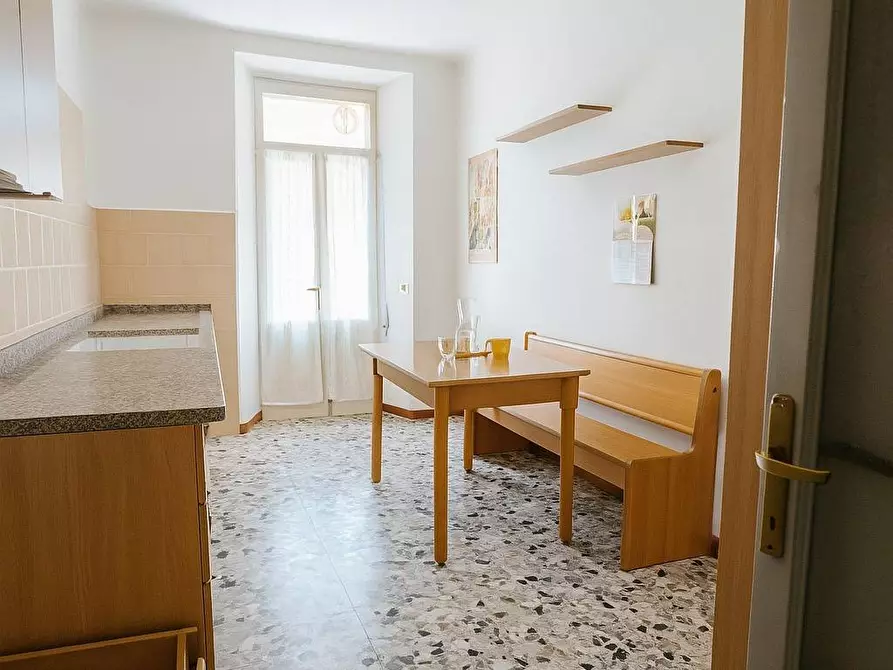 Immagine 3 di Appartamento in vendita  in QUARENGHI 21 a Bergamo