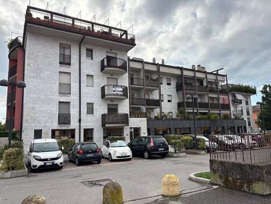 appartamento in vendita ad Almenno San Bartolomeo