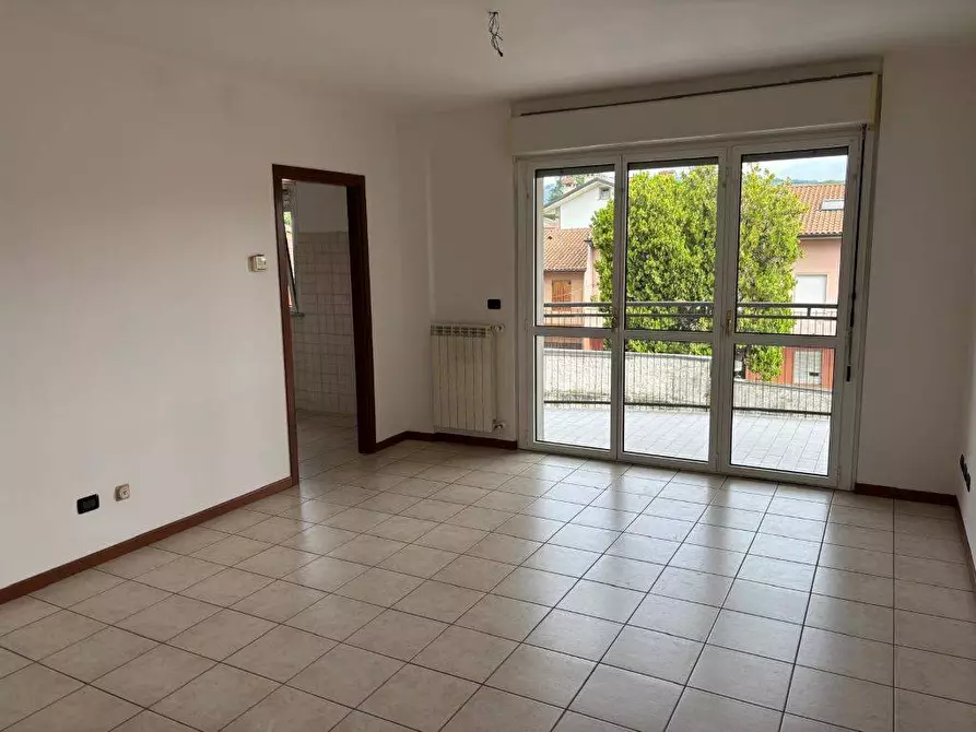 Immagine 10 di Appartamento in vendita  in via Roma 23 a Almenno San Bartolomeo