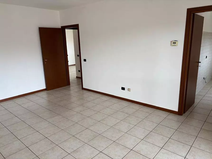 Immagine 11 di Appartamento in vendita  in via Roma 23 a Almenno San Bartolomeo