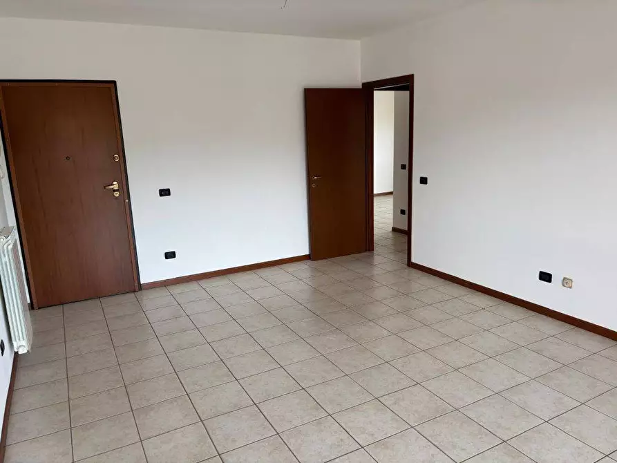 Immagine 12 di Appartamento in vendita  in via Roma 23 a Almenno San Bartolomeo